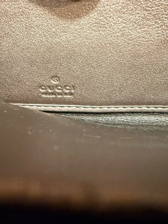 *Authentic* Gucci - Monogram Zippy Wallet - Picture 12 of 15